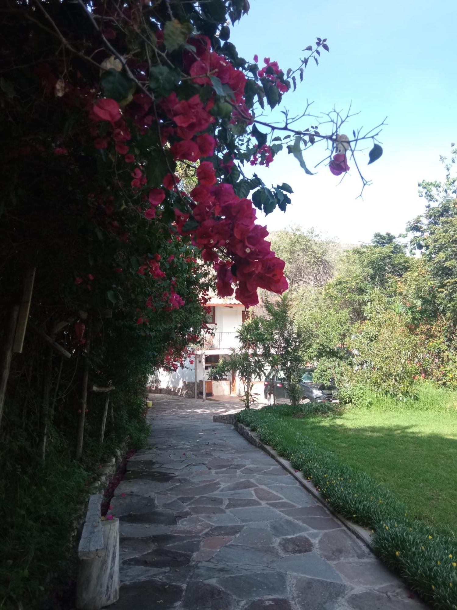 Casa De Mama Valle - Urubamba Luaran gambar