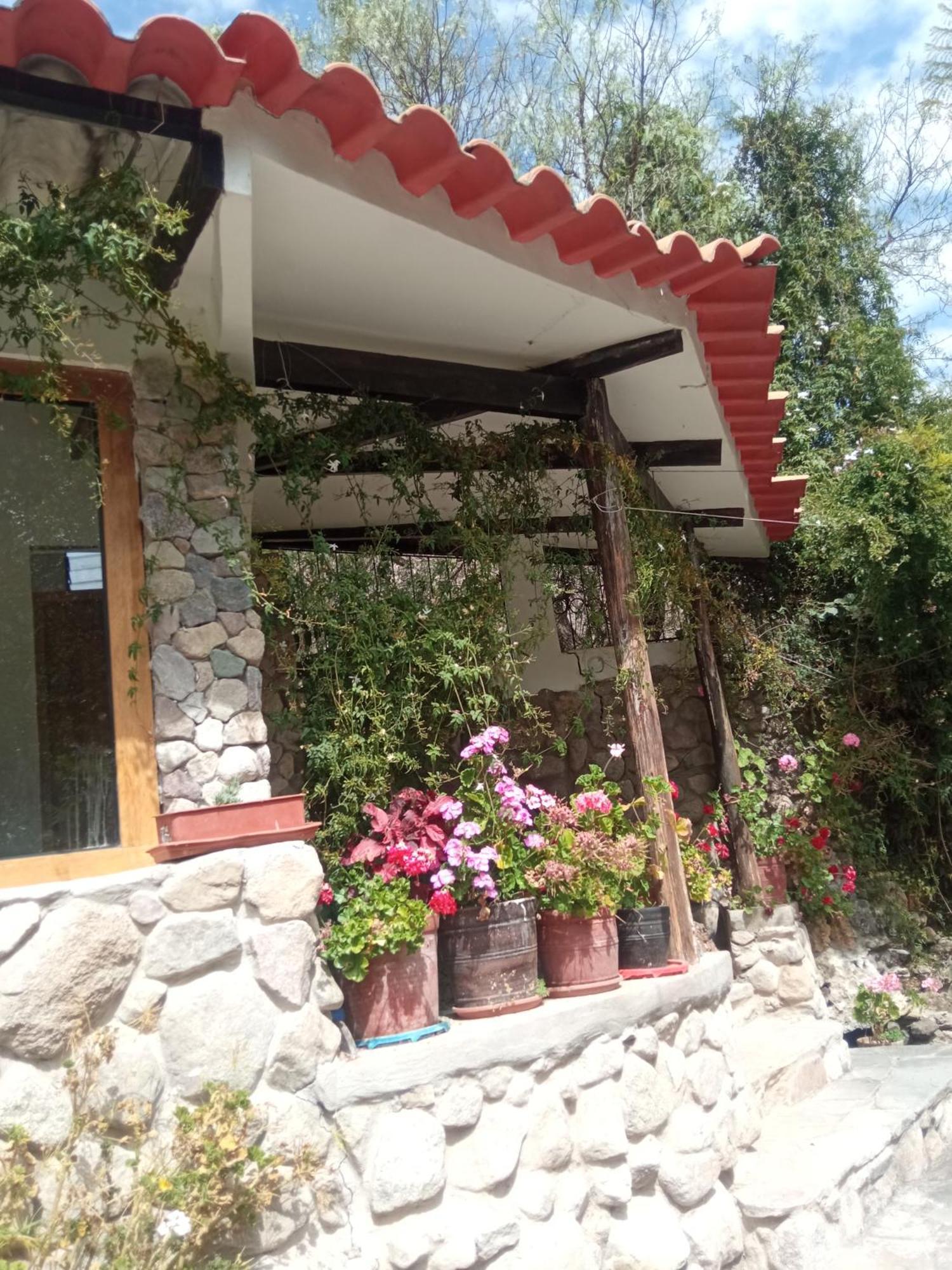 Casa De Mama Valle - Urubamba Luaran gambar