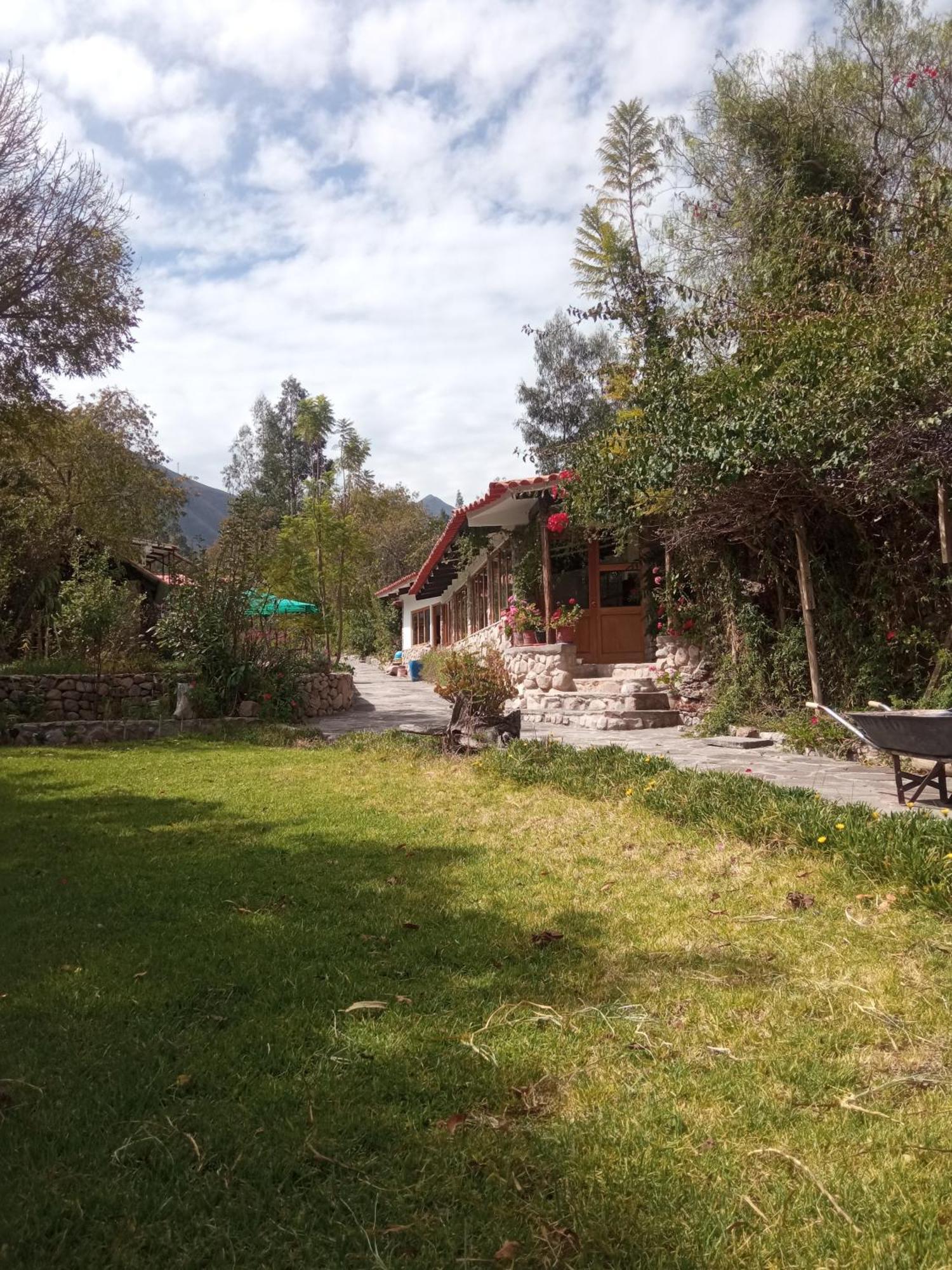 Casa De Mama Valle - Urubamba Luaran gambar